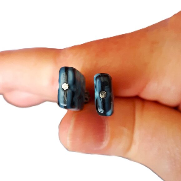 Vintage Women's Embossed Glass Block Pierced Marble Design Earrings Stonehenge - Picture 5 of 5